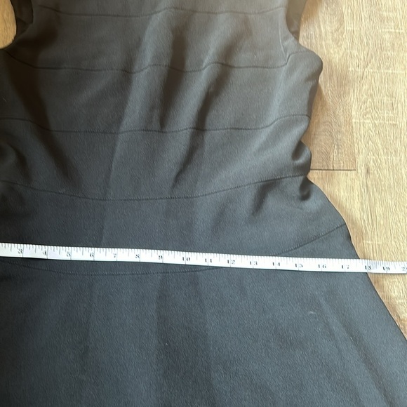 Jones New York Little black dress size 4 - Picture 6 of 10